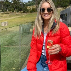 Meet your Posher, Brooke